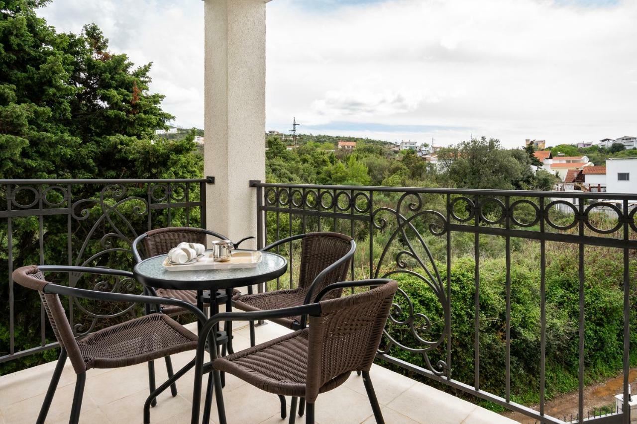 Apartments Natali Bar Exterior photo